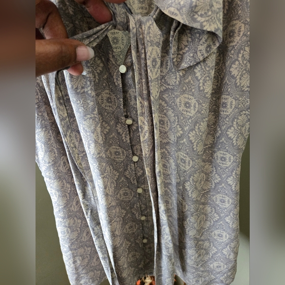 Banana Republic Top sz Small - Picture 3 of 4